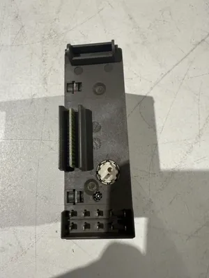 NEW SIEMENS 6ES5 421-8MA12
