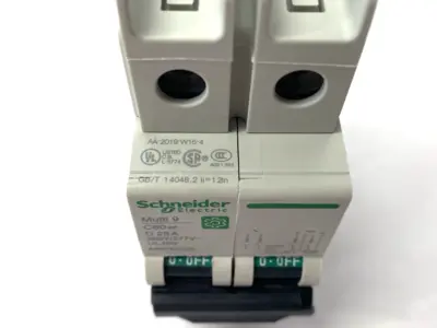 USED SCHNEIDER ELECTRIC M9F43225