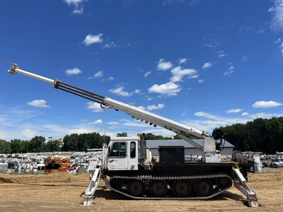 Used 2006 ALTEC D4060 DIGGER DERRICK CRAWLER ALL TERRAIN Crawler Cranes Michigan US | Miedema Asset Management Group #1304392
