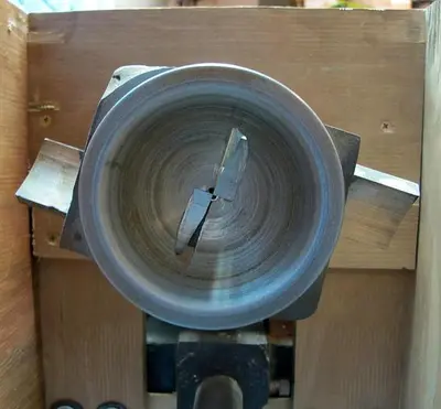 Bignell Chucking Machine w/ 4" Doming Head 3 Phase 3 HP 220/440V