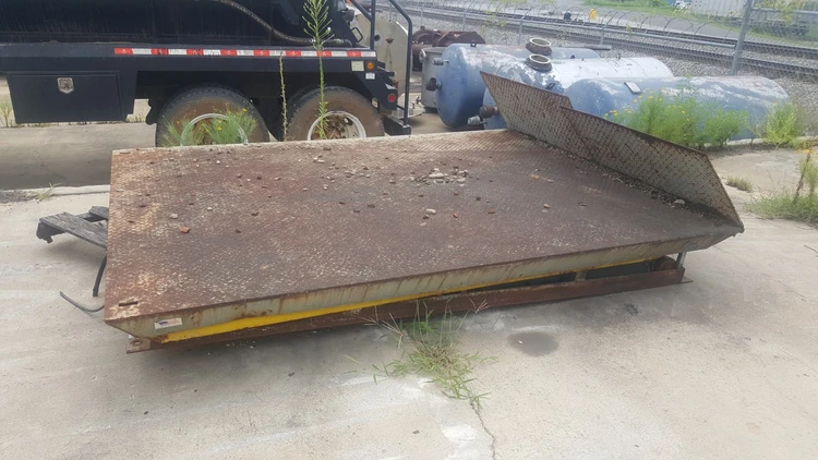 Used _UNKNOWN_ _UNKNOWN_ Dock Levelers Alabama US | Transamerican Equipment Company #703951