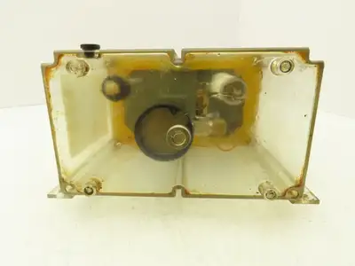 Shiuh Chern YMGP-301FW-T4-D Lubrication Oil Pump Oiler 4L Plastic Tank 110V