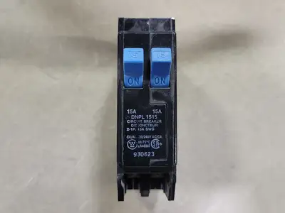 Used WESTINGHOUSE DNPL1515 Switchgears British Columbia CA | Lenmark #242309