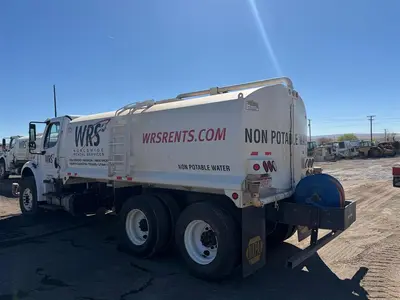 USED 2019 Freightliner M2 106
