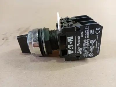 NEW EATON CUTLER-HAMMER E22XG1D