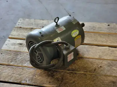 USED BALDOR M3708T