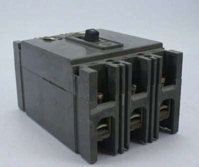 Used Westinghouse HFB3020600VAC Circuit Breakers California US | Davliegogo LLC #1705747