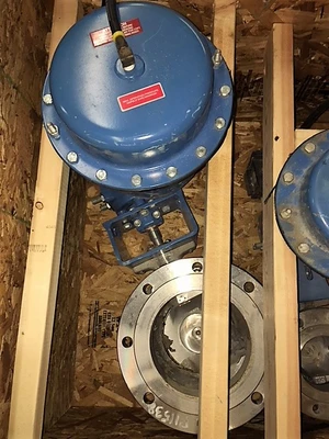 Neles Jamesbury 8"-150 V-Ball Control Valve type R11