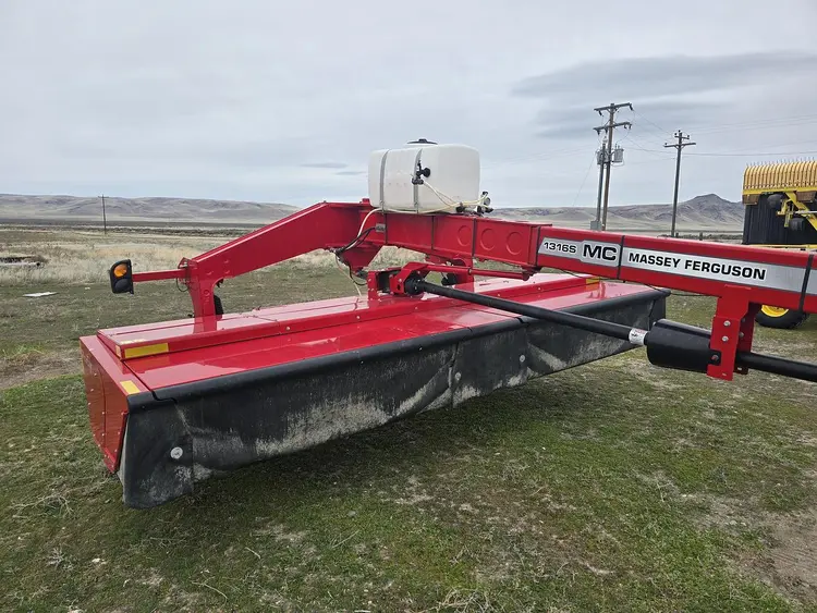 Used 2023 MASSEY FERGUSON 1316S Mower Conditioners Oregon US | Berry Machinery #911033