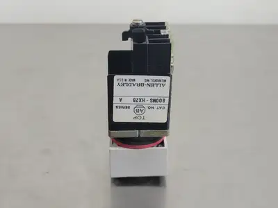 NEW ALLEN-BRADLEY 800MS-HX2B