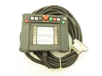 Idec HG2R-SS62BH-MK1260 Robot Teach Pendant Display With E-Stop & Cord *Photos