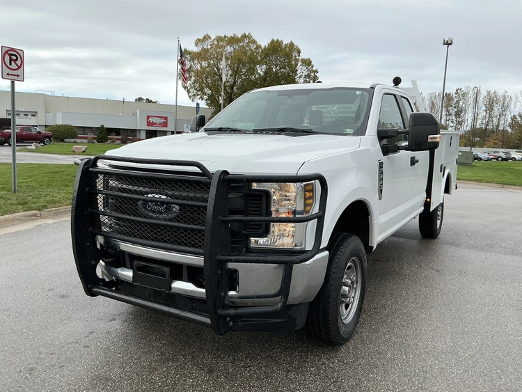 Used 2019 FORD F-350 Misc Trucks Michigan US | Miedema Asset Management Group #1568179