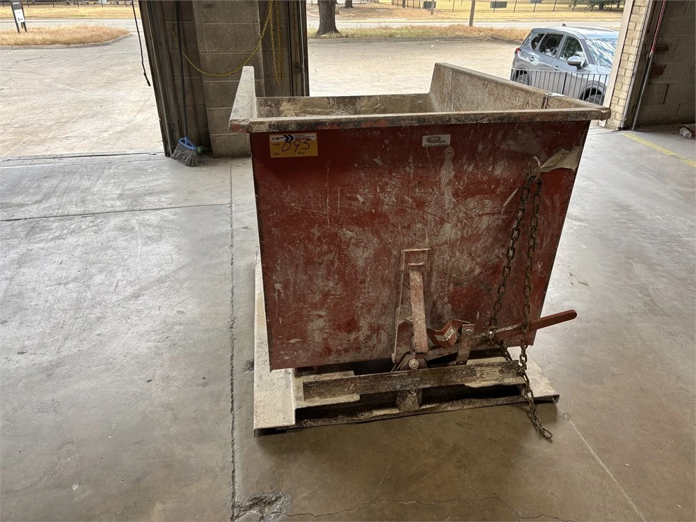 Used MECO _UNKNOWN_ Bin Dumpers Texas US | MachineryMax #1539846