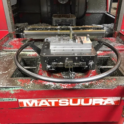 USED 1986 MATSUURA MC-400H-30-PC2R