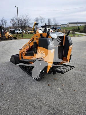 USED 2024 TIGER CLAW TC3000T