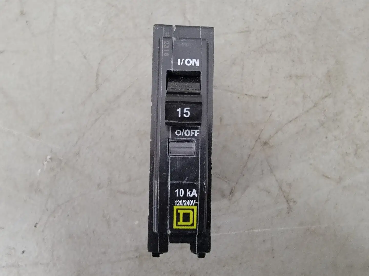 USED SQUARE D QOB115