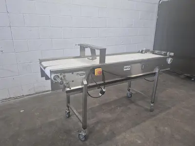 5.10 ft Flat Belt Conveyor