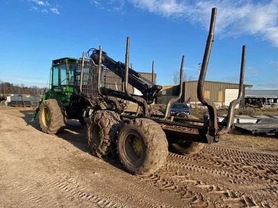 Used 2005 DEERE 1010D Log Loader Wisconsin US | Proxy Equipment #1384976