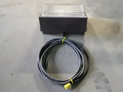 USED LITHONIA LIGHTING TWR2-250M-120-347-LPI-CSA