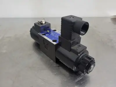 NEW YUKEN DSG-01-3C3-D12-N-60905