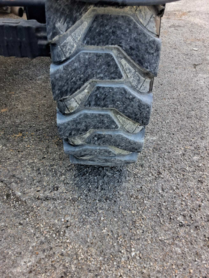 USED 2016 Genie GTH-844