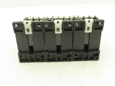 Fuji SZ-HB TZ1HB TR-ON/3 TR13D Thermal Overload Relay 0.48 - 0.72A with Adapter Base