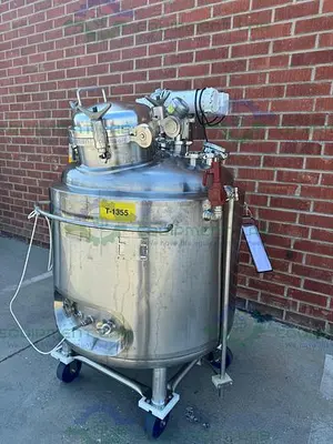 USED PRECISION STAINLESS 500 LITER STAINLESS STEEL JACKETED REACTOR  W/ 0.5 HP MIXER