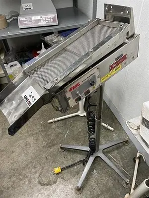 Key tablet deduster