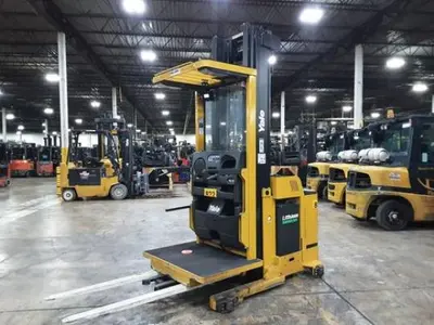 USED 2023 YALE OS030