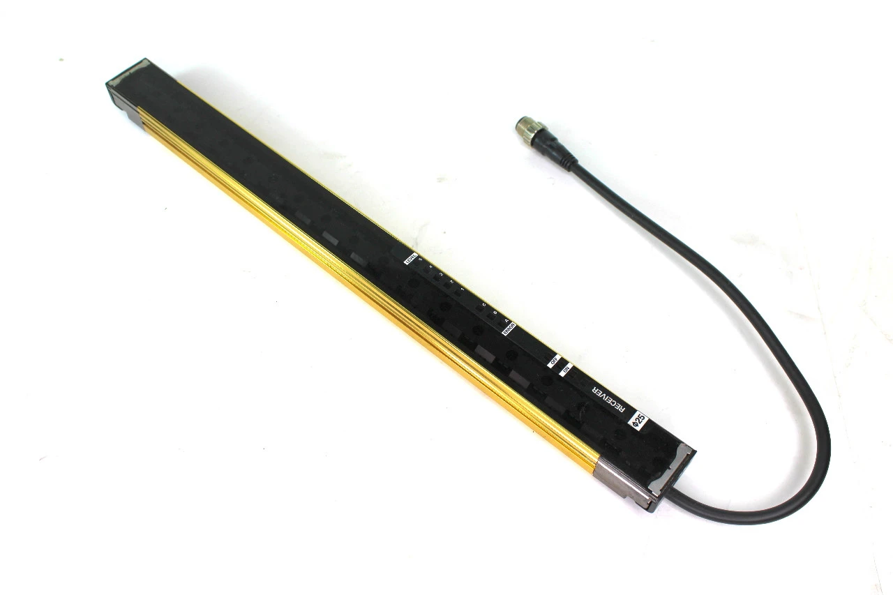 USED OMRON F3SJ-A0380P25-D