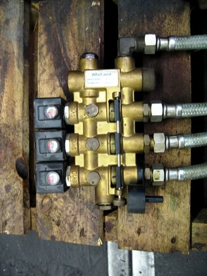 Alfa-Laval S-815 fuel/lube oil purifier, 316SS.
