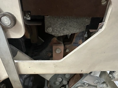General Electric AK-T-2A-50 Air Circuit Breaker. Family AK; 3 Po