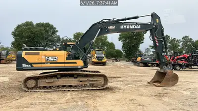Used 2022 HYUNDAI HX300AL Crawler Excavators South Carolina US | National Equipment Dealers #1422429