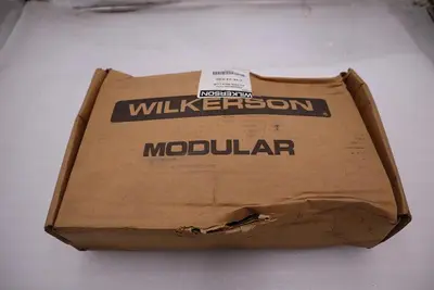 NEW IN BOX WILKERSON C16-04-E00/ C1604E00 COMBO F-R-L 1/2" STOCK H1178