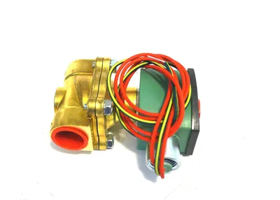 NEW ASCO 8210G035 VALVE 120/60