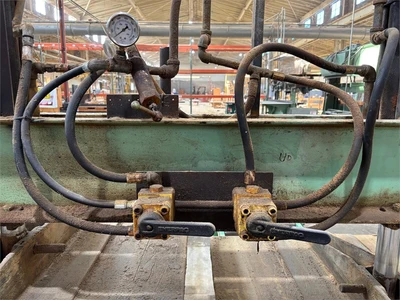 Used _UNKNOWN_ _UNKNOWN_ Laminating Presses British Columbia CA | Coast Machinery Group #913501