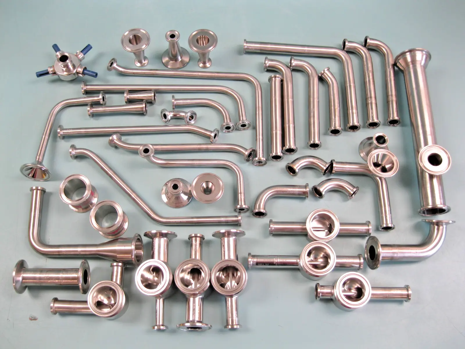 Large Lot Assorted Stainless Steel Sanitary 1/2" to 1-1/2" Tri-Clamp Fittings D7