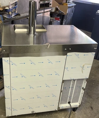 174-0119 Perlick DDS36 36” Direct Draw Self Contained Beer Tap Dispenser
