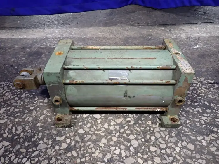 Used THOMAS JOHNSON _UNKNOWN_ Pumps Ohio US | HGR 24 #867225