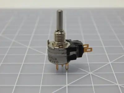Used _UNKNOWN_ _UNKNOWN_ Potentiometers Texas US | Aucto #1479717