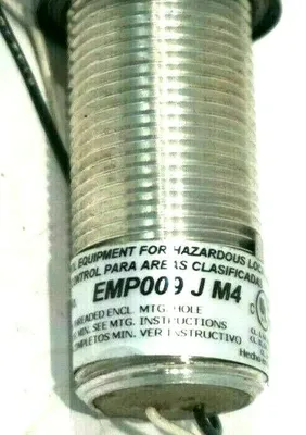 NEW COOPER CROUSE HINDS EMP009-J-M4 PILOT LIGHT EMP009JM4