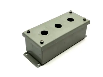 SCE-3PBI | Saginaw Control  Pushbutton Enclosure - Used