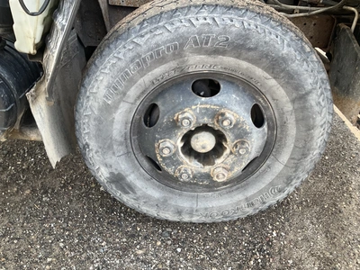 USED 2006 GMC W4500