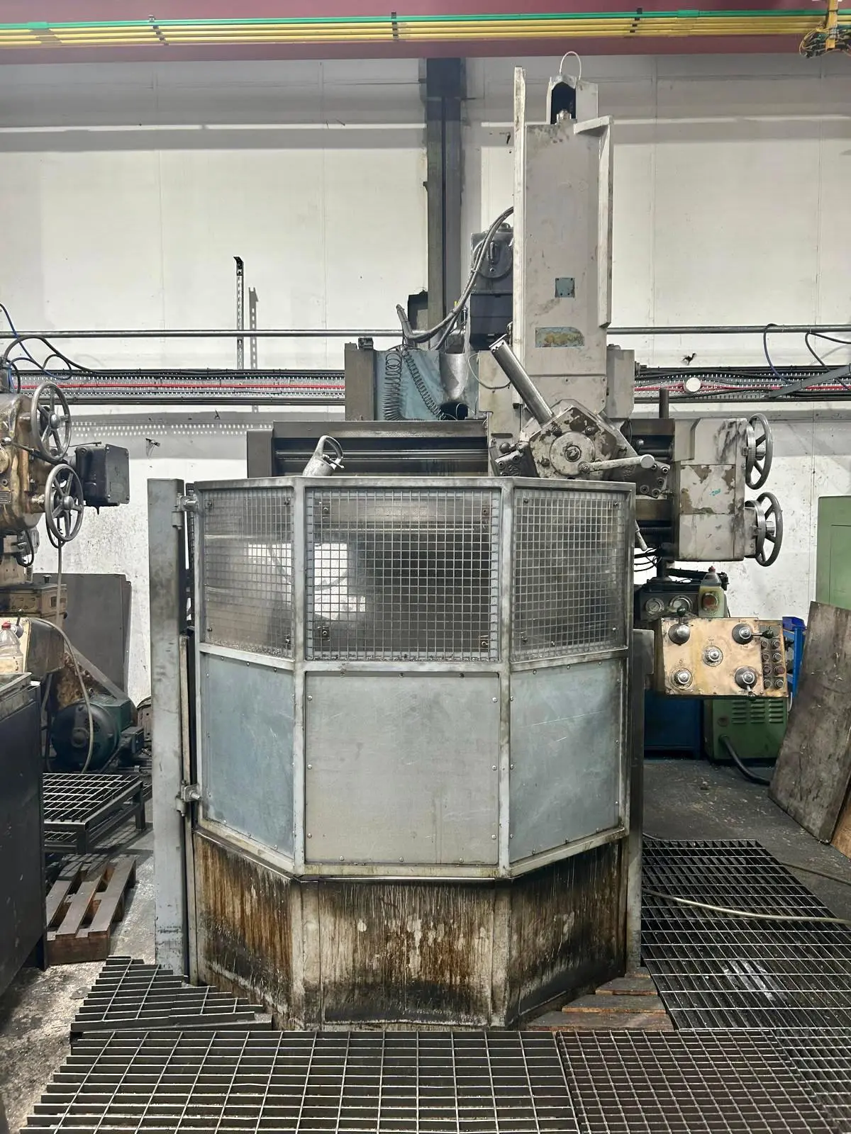 USED WEBSTER & BENNETT, MADE IN ENGLAND EV 36”