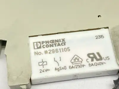 USED PHOENIX CONTACT RELAY 2961105 W/ WEIDMULLER 8533660000 LOT OF 2