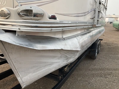 Used 2005 MANITOU TBD Boats (Misc) Michigan US | Miedema Asset Management Group #1313843