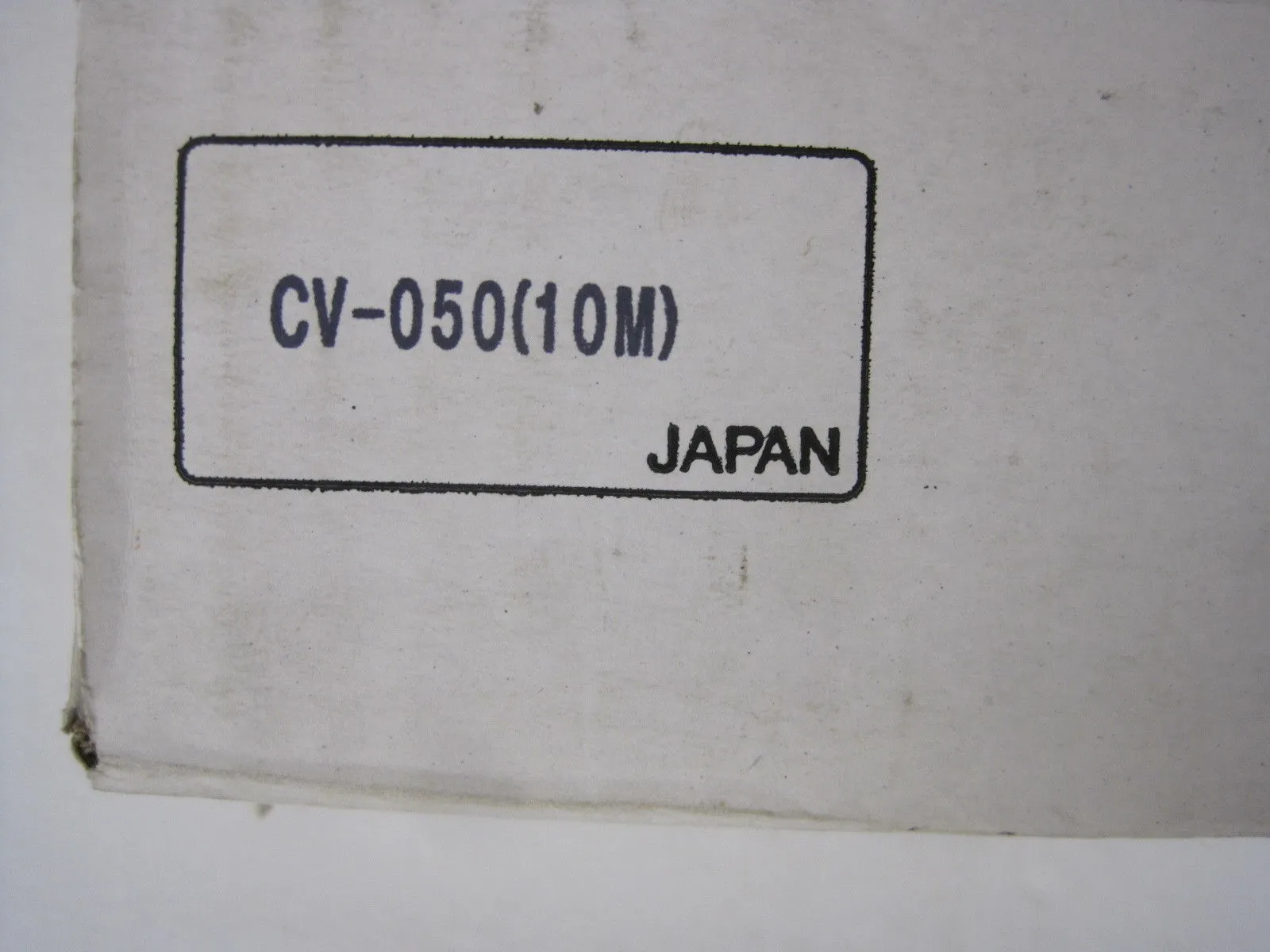 NEW KEYENCE CV-050 CAMERA CABLE CV050
