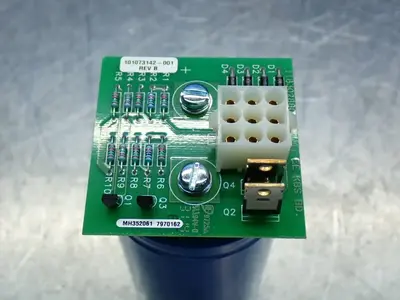 Used NIPPON CHEMICON 11073142001 Capacitors Ohio US | HGR 24 #802144