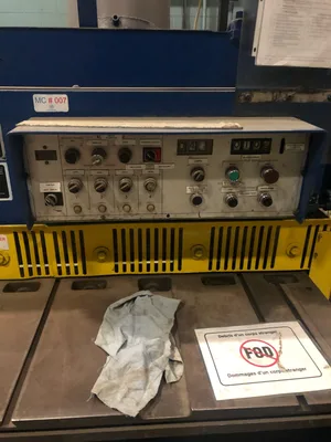 Used Cincinnati 2H12 (specification match) Power Squaring Shears (Inch) Quebec CA | Machineco #1256403