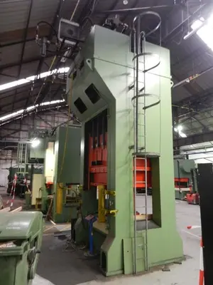 USED MOSSINI 250 TON + 120 TON